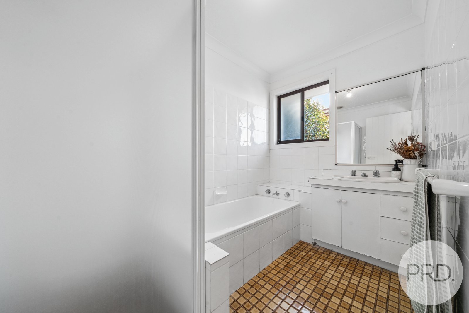 11 Patamba Street KOORINGAL 16