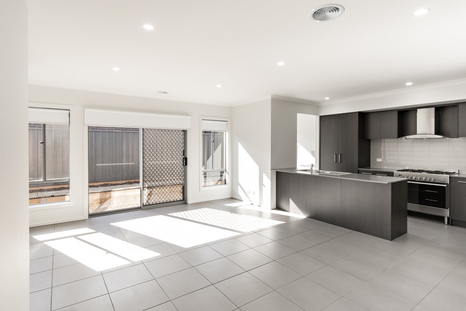 Gallery: 11 Peasnell Street