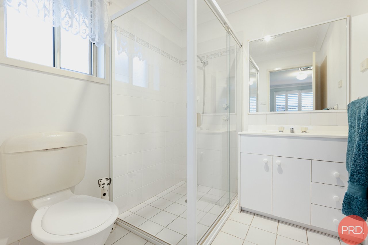 11 Peatmoss Drive CAMERON PARK 6