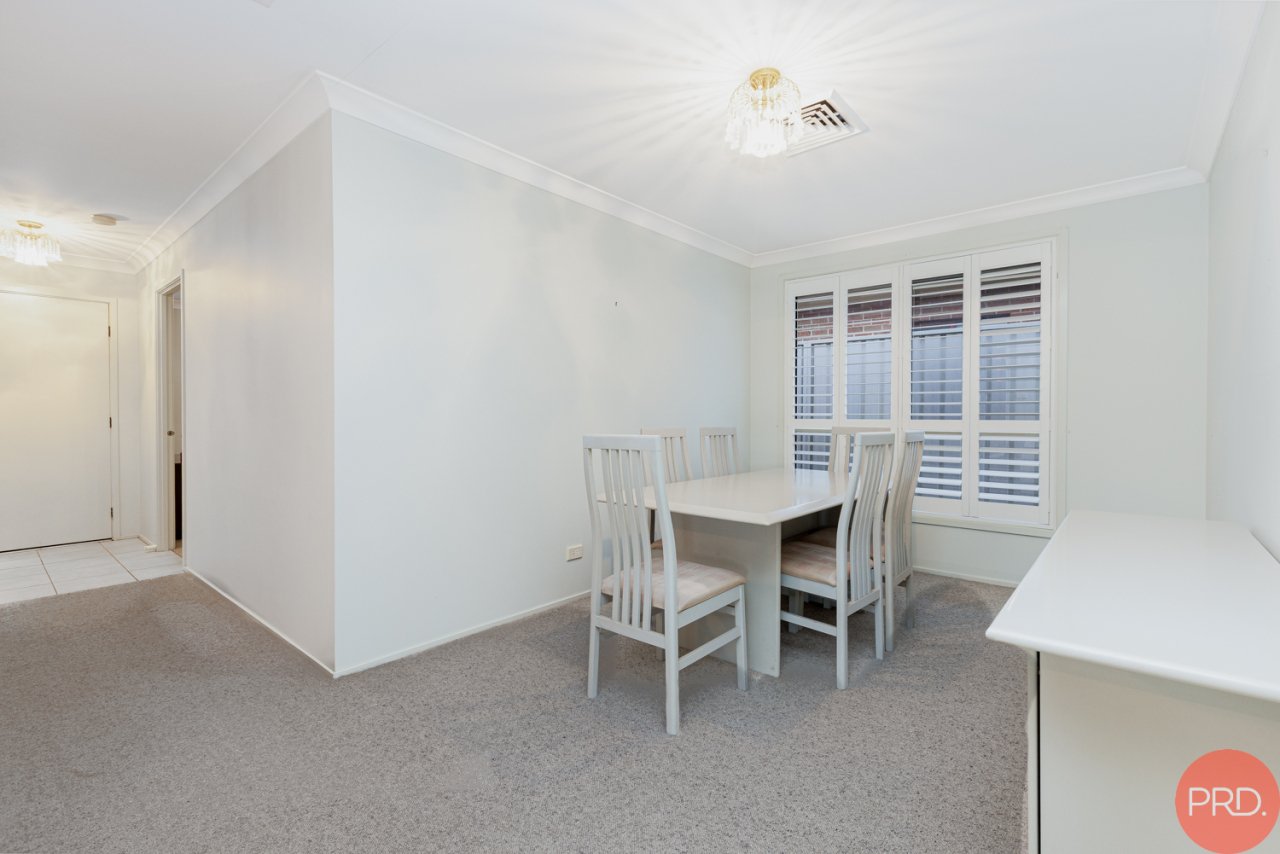 11 Peatmoss Drive CAMERON PARK 7