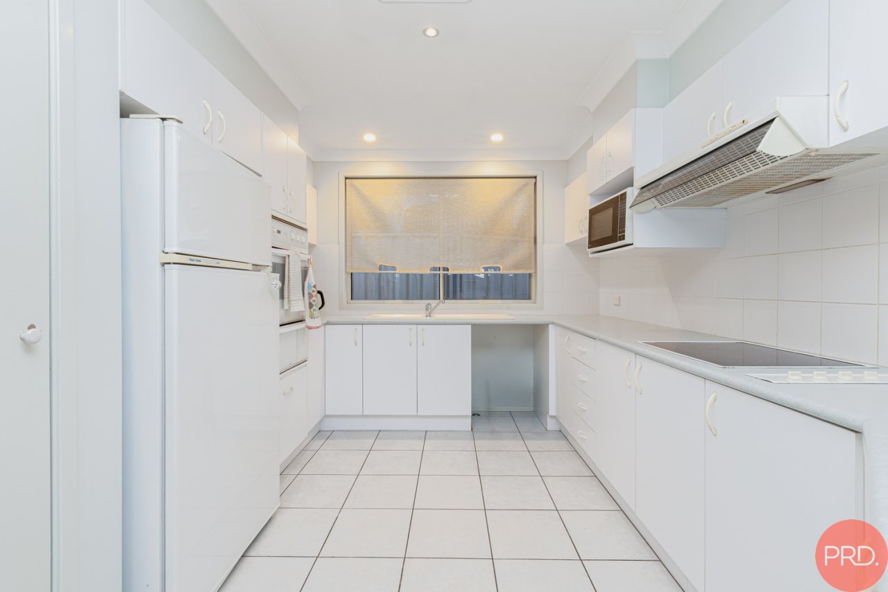 11 Peatmoss Drive CAMERON PARK 15