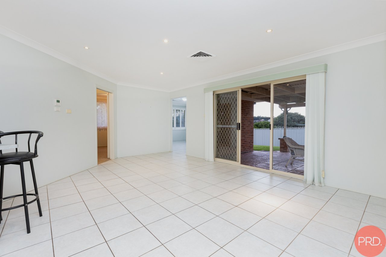 11 Peatmoss Drive CAMERON PARK 17