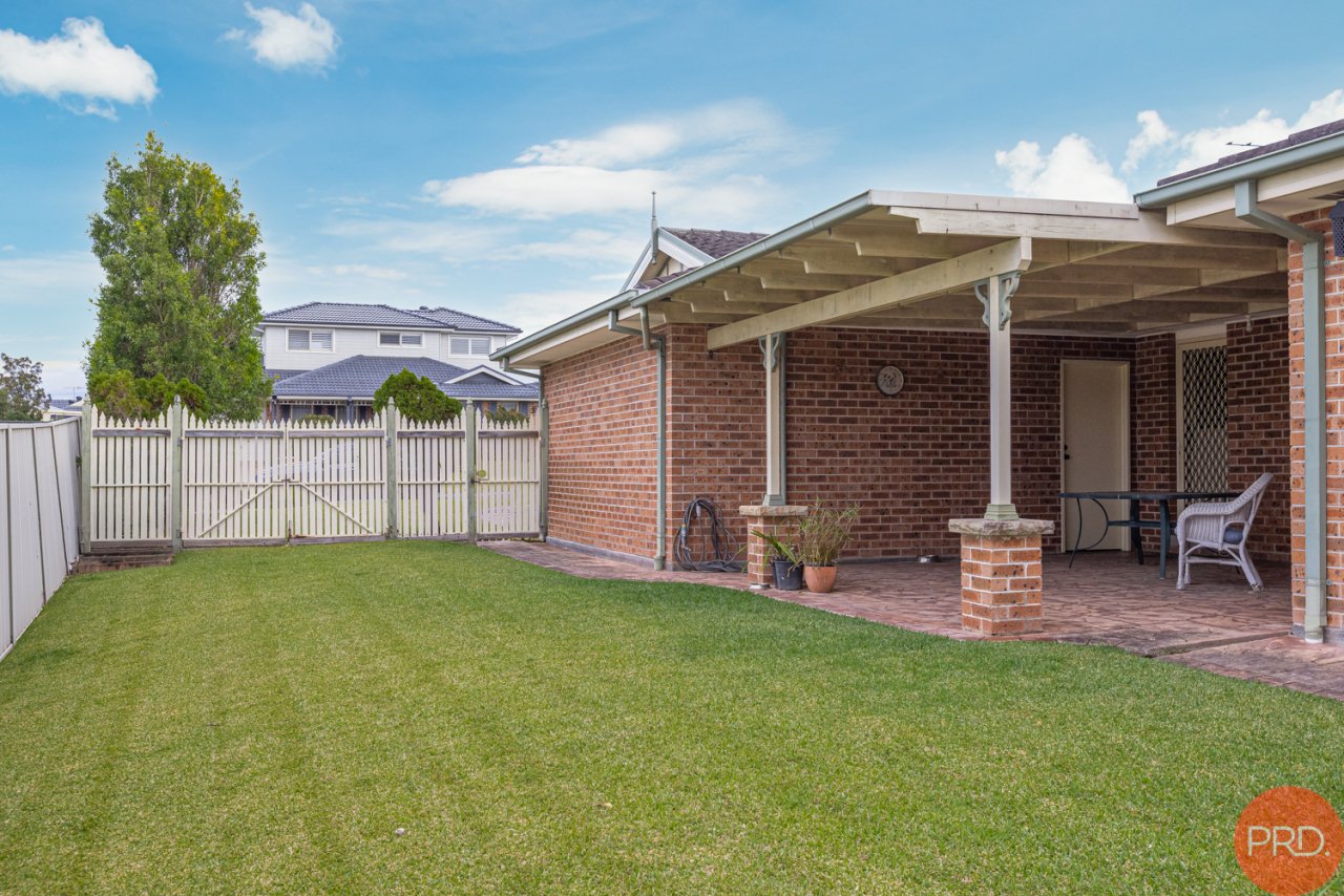 11 Peatmoss Drive CAMERON PARK 19