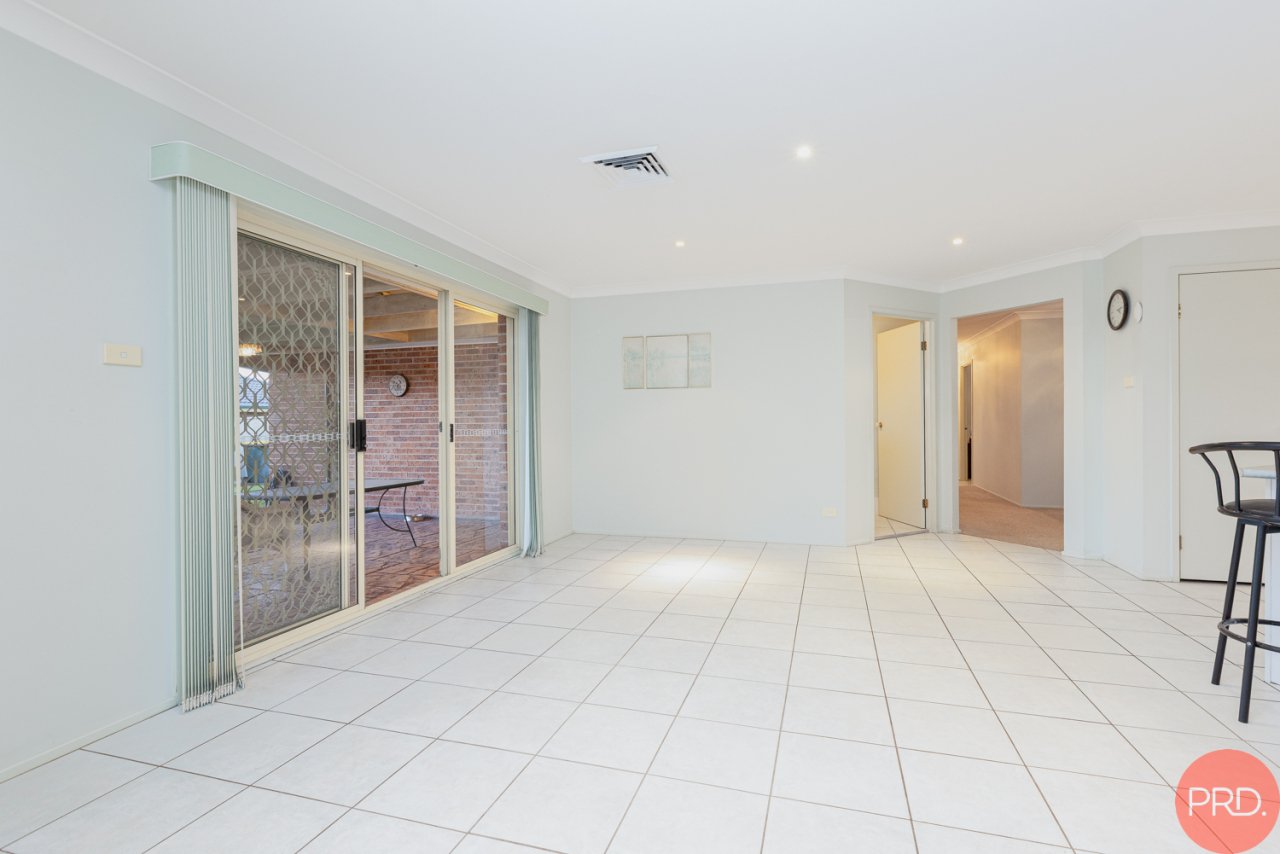 11 Peatmoss Drive CAMERON PARK 23