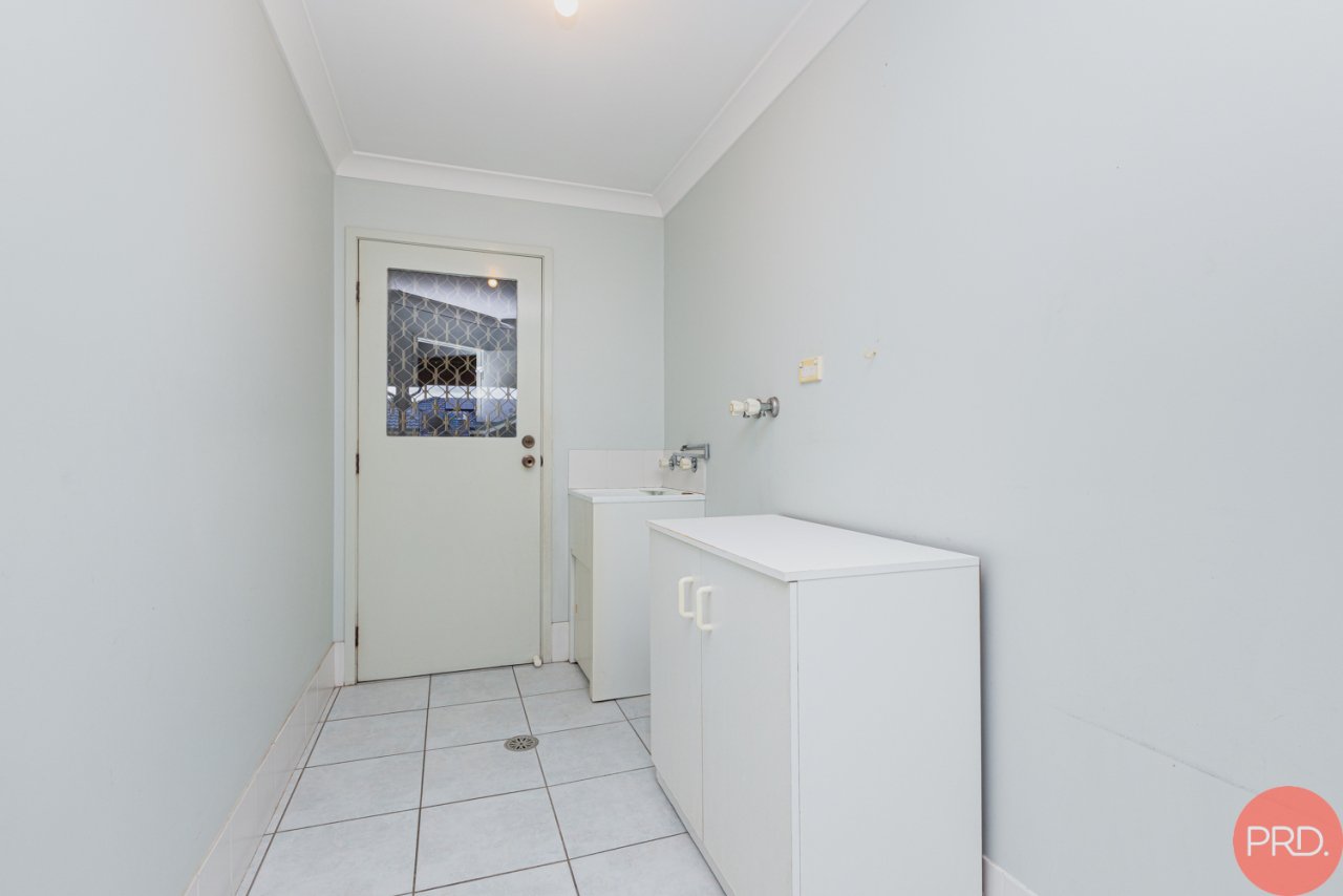 11 Peatmoss Drive CAMERON PARK 29