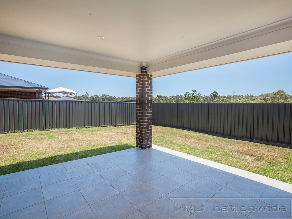 11 Peel Close THORNTON 9