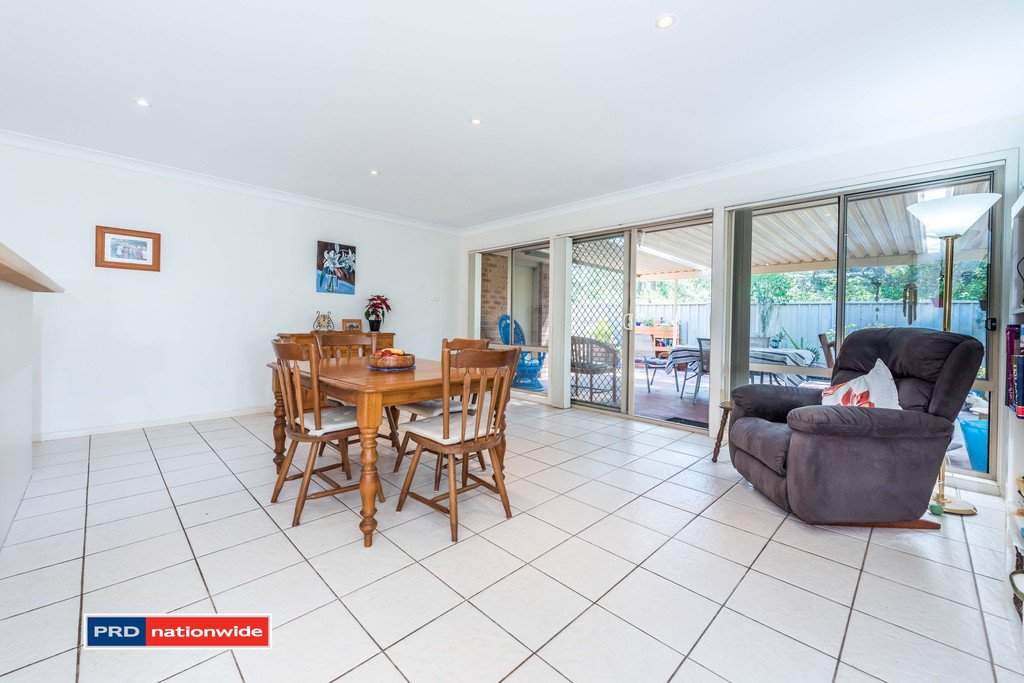 11 Penny Lane ANNA BAY 14
