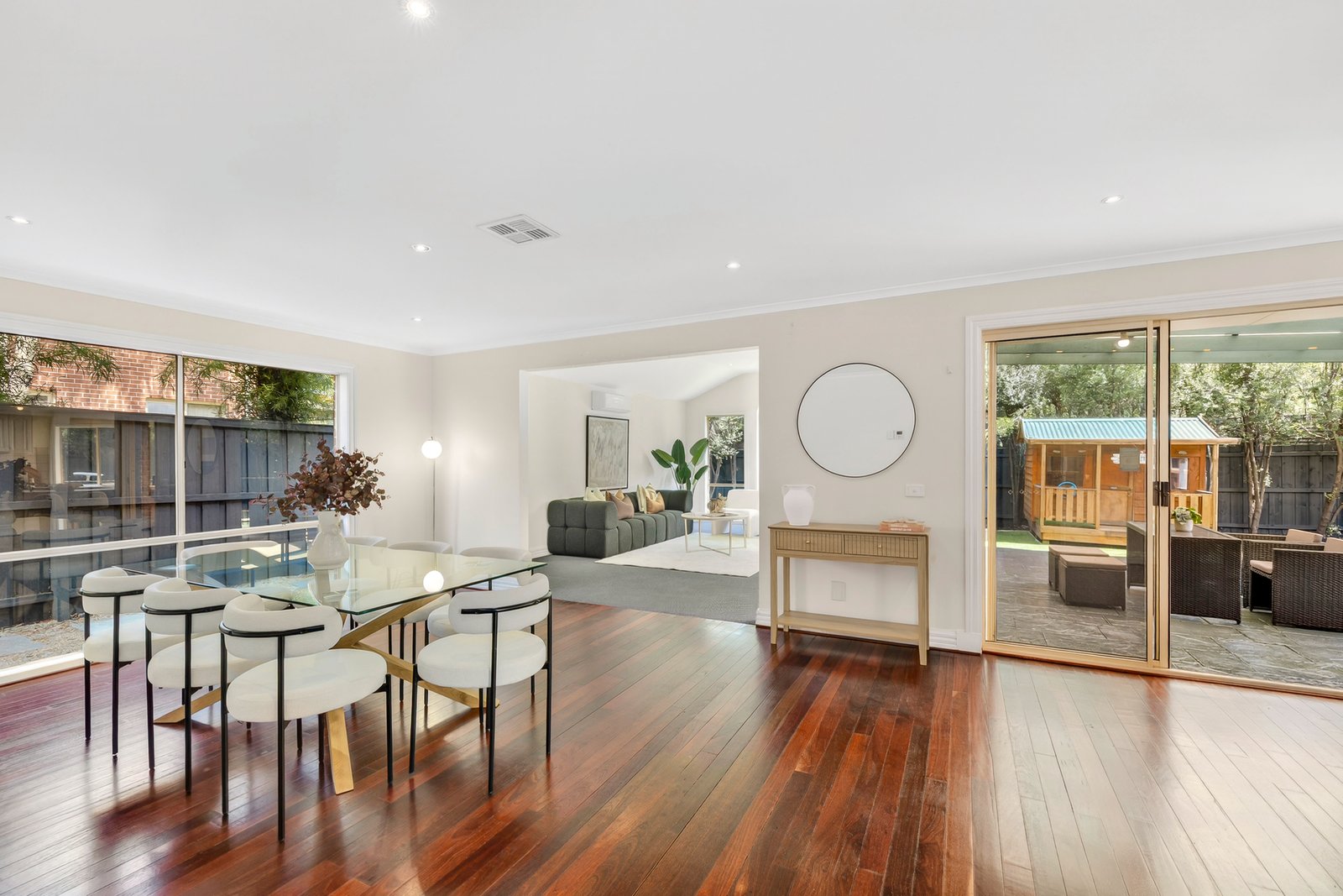 Gallery: 11 Peppermint Court