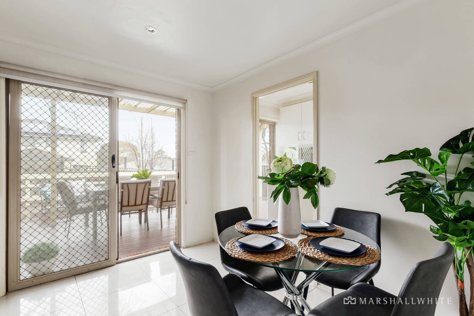 11 Peppermint Grove, Box Hill South, VIC