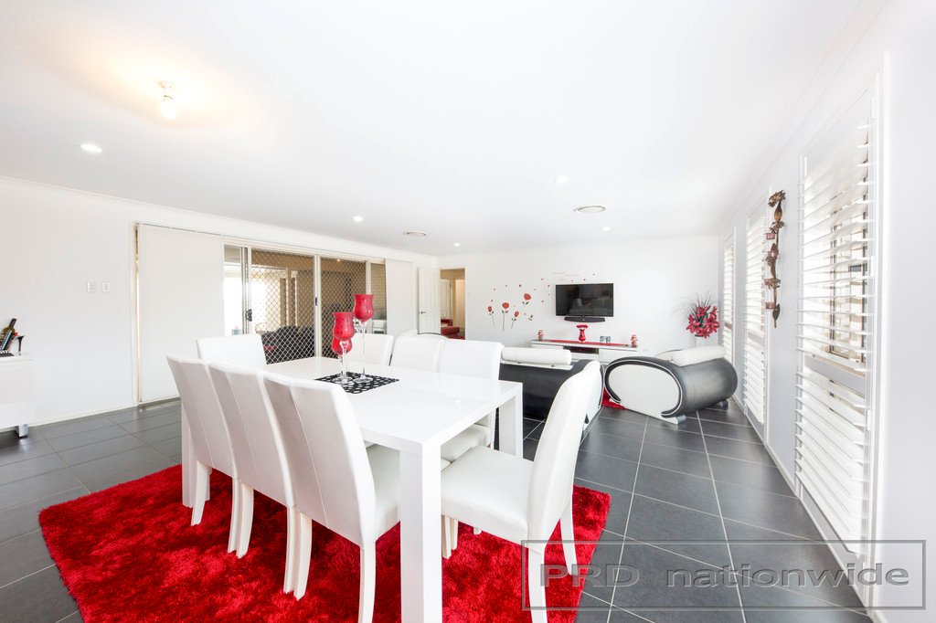 11 Peregrine Close ABERGLASSLYN 5