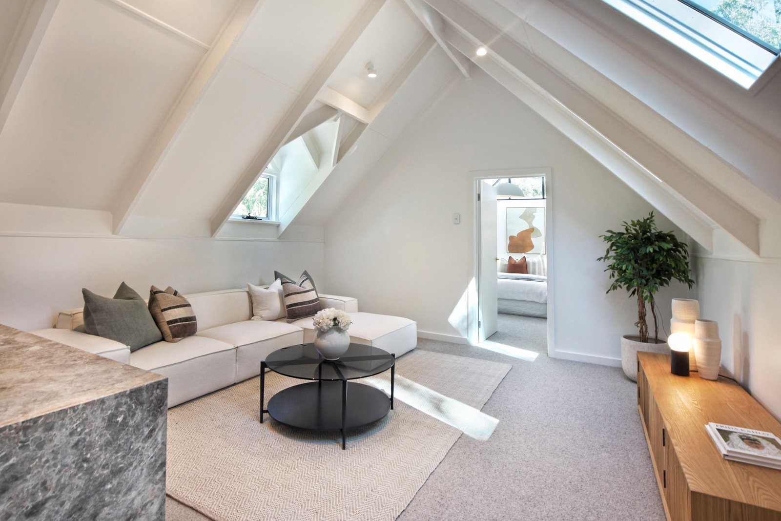 Real Estate and Property in 11 Phalemphin Road, Mount Macedon, VIC