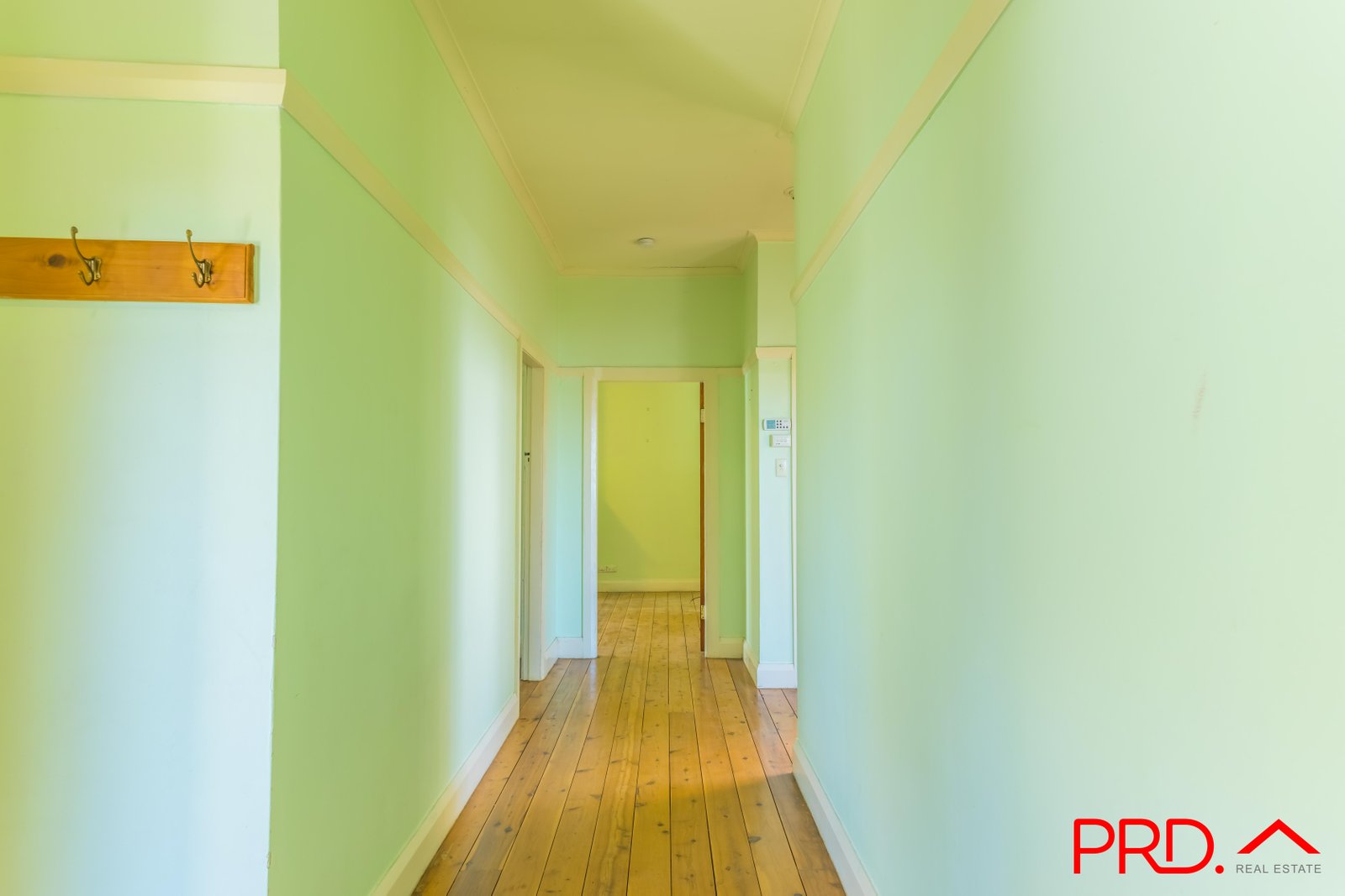 11 Phillip Street TAMWORTH 3