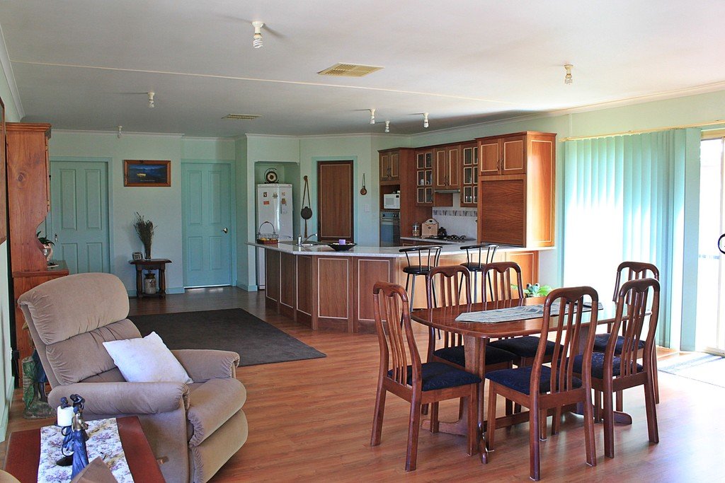 11 Pierce Street KHANCOBAN 5