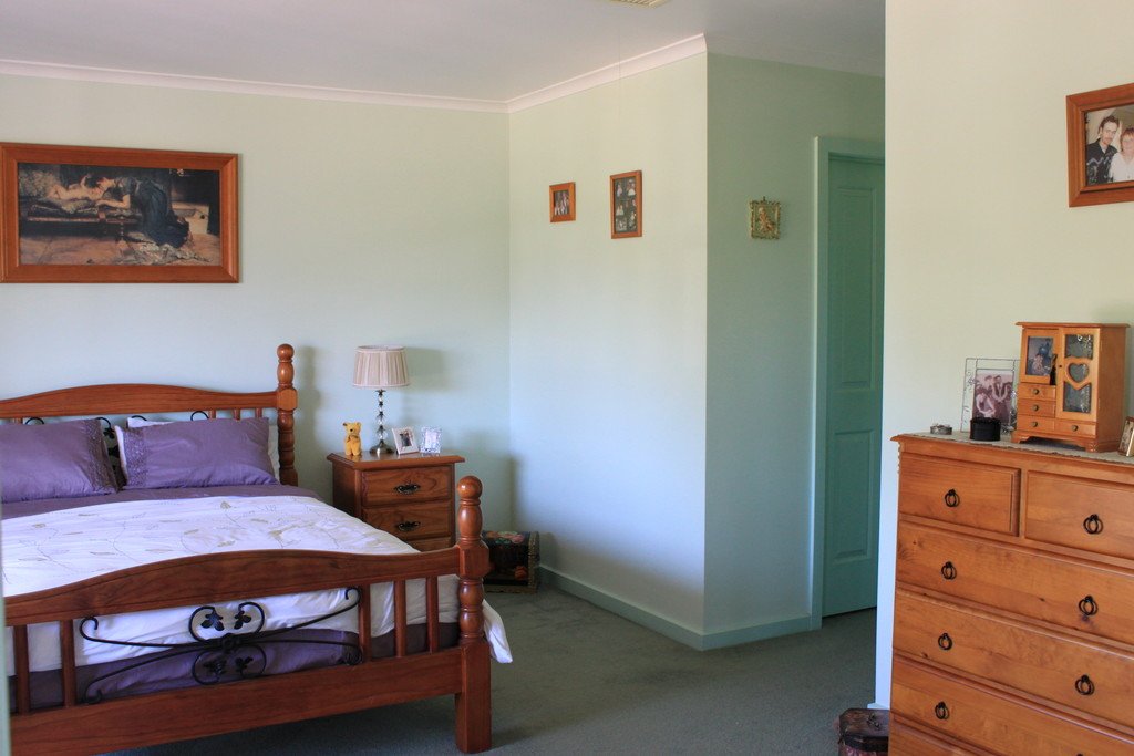 11 Pierce Street KHANCOBAN 8