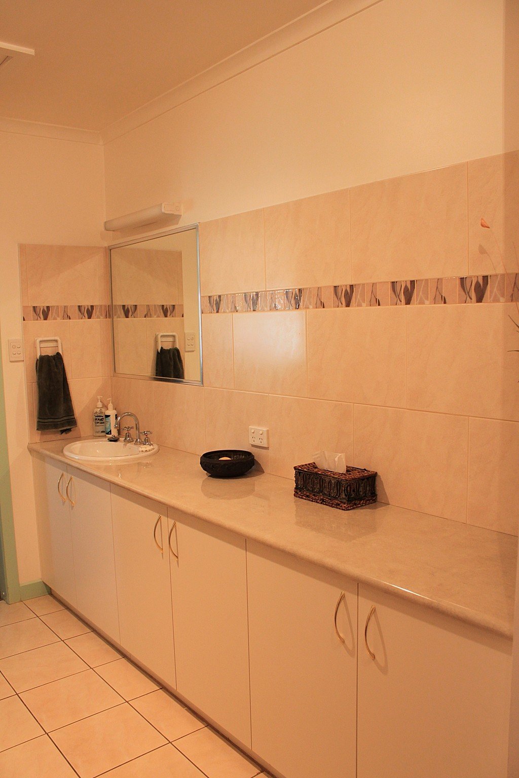 11 Pierce Street KHANCOBAN 14