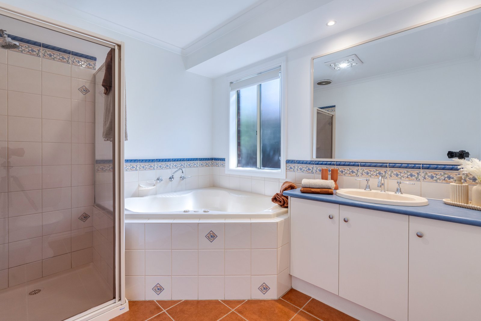 Real Estate and Property in 11 Pinelea Grove, Gisborne, VIC