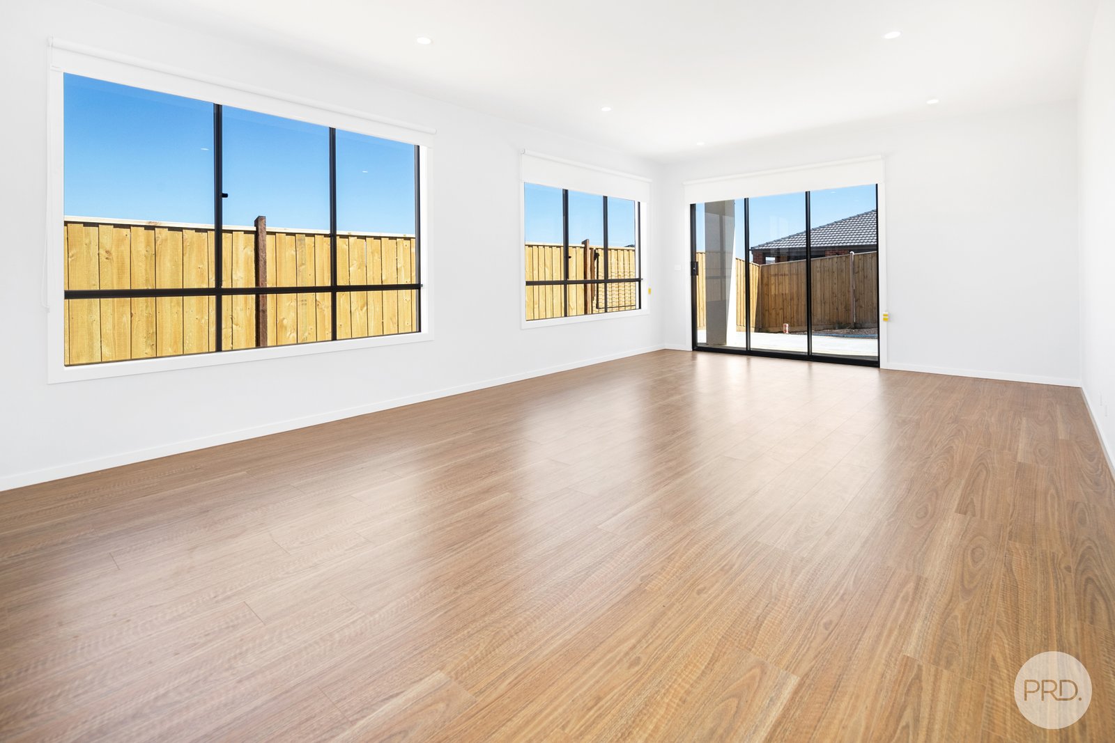 11 Plymouth Way SMYTHES CREEK 7