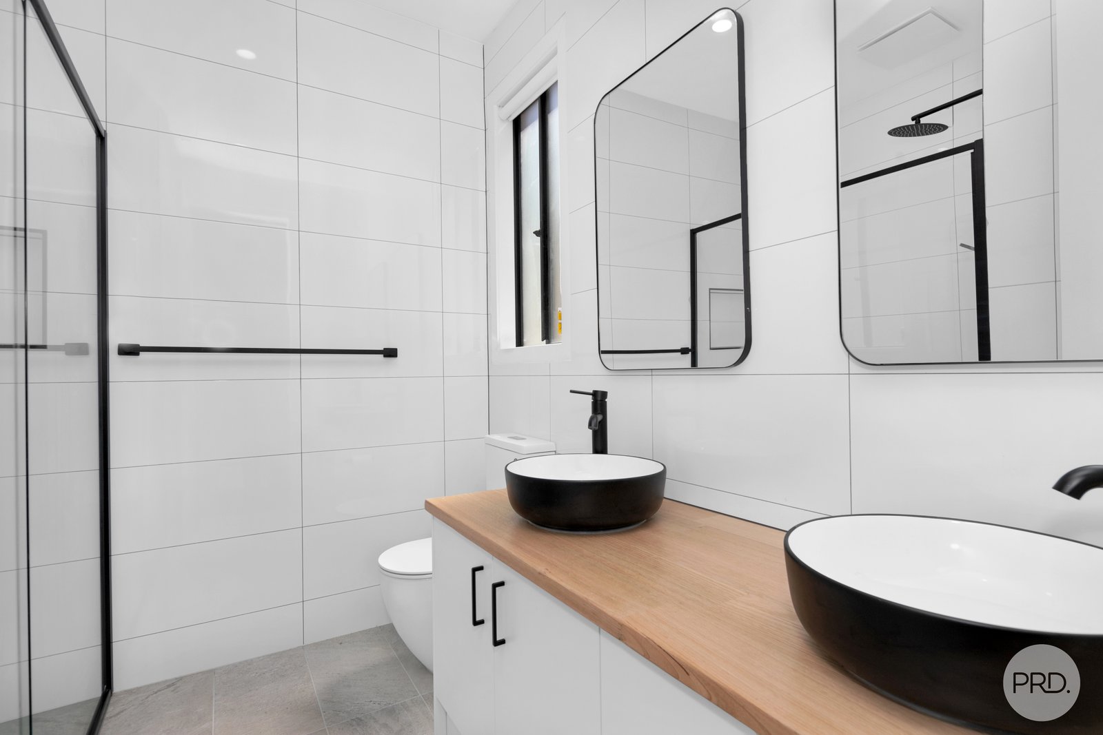 11 Plymouth Way SMYTHES CREEK 13