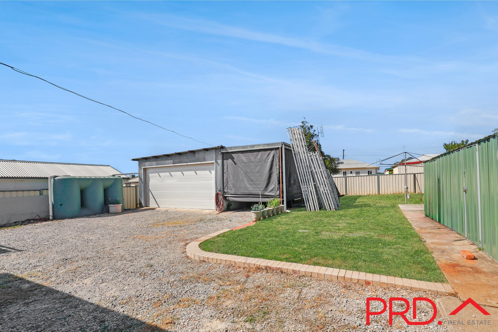 11 Preston Avenue TAMWORTH 17