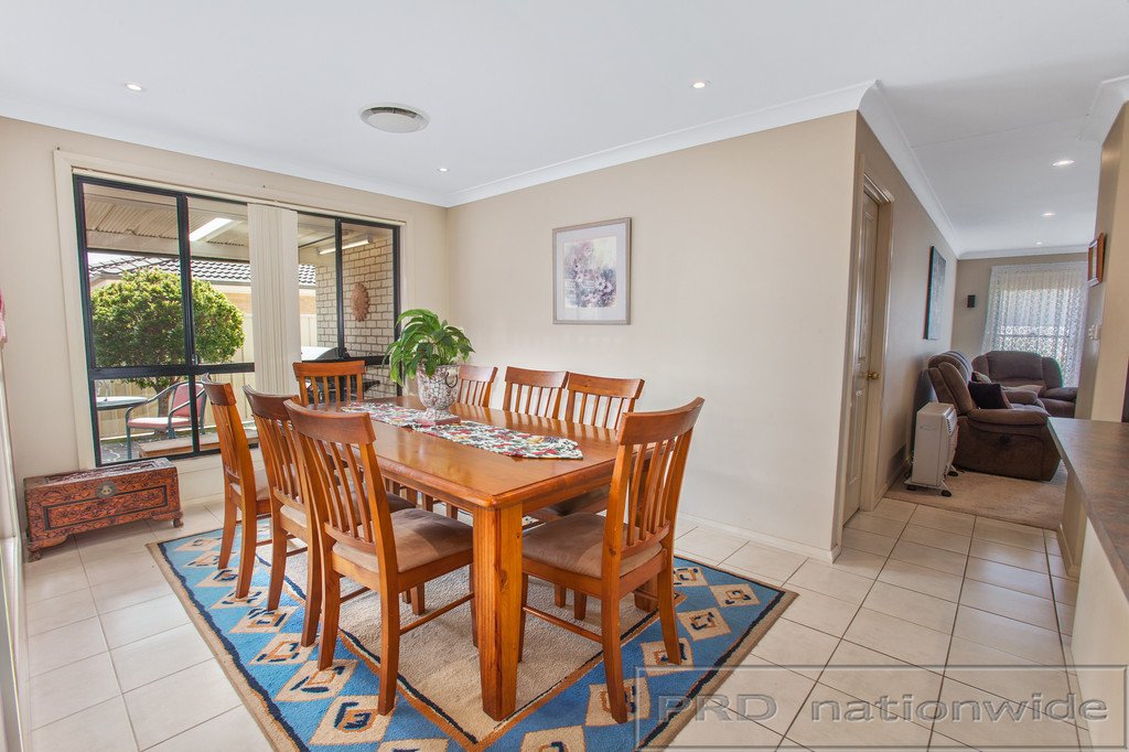 11 Prieska Way EAST MAITLAND 5