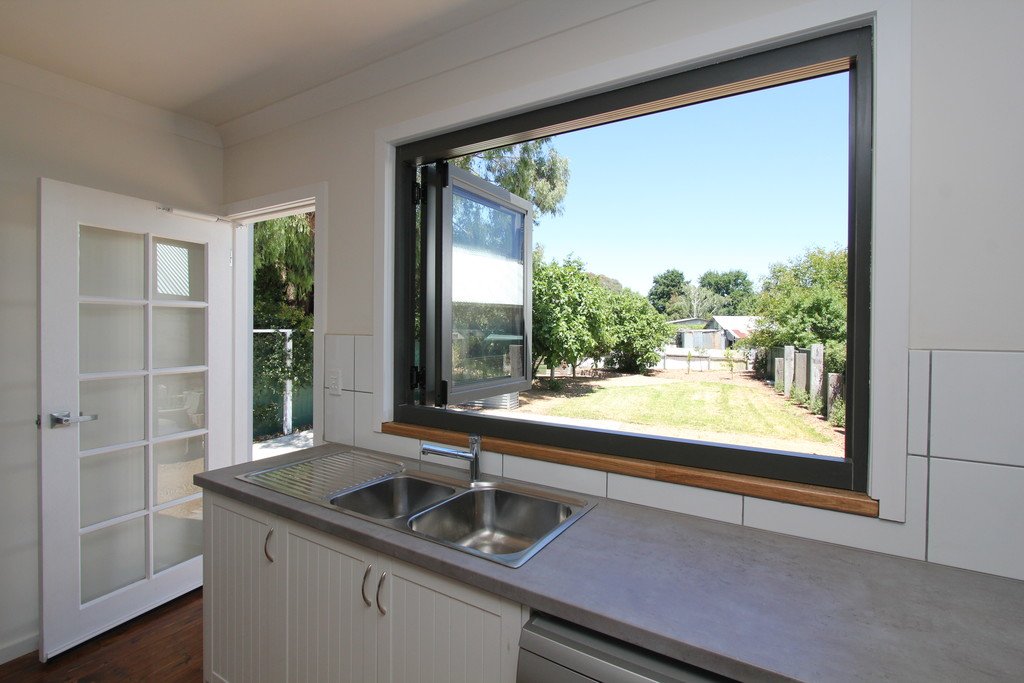 11 Princes Street North BALLARAT EAST 4