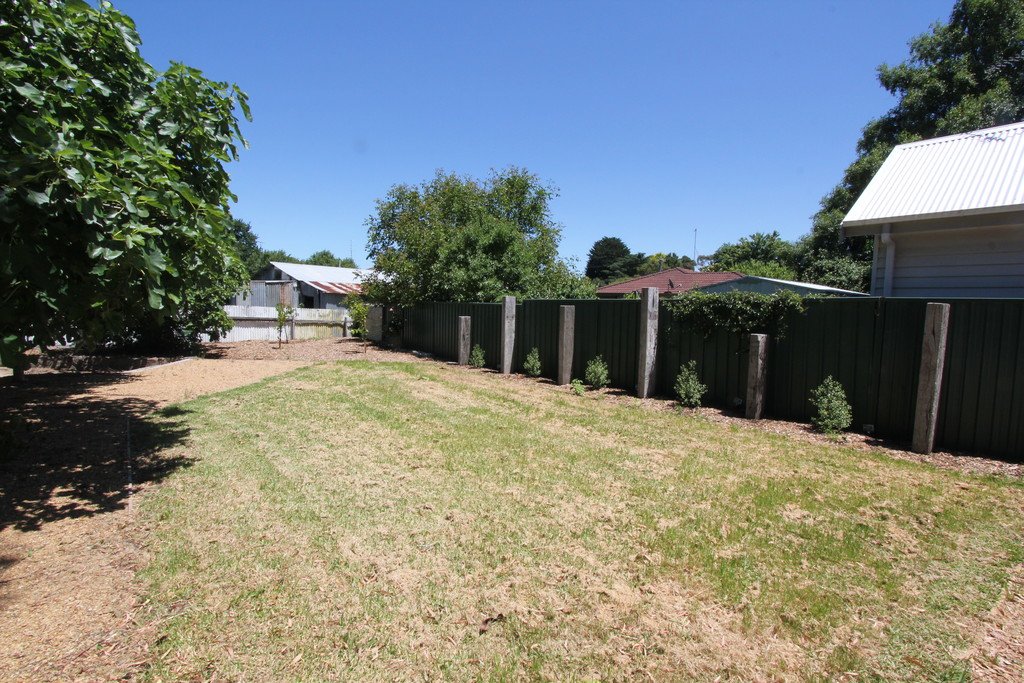 11 Princes Street North BALLARAT EAST 16