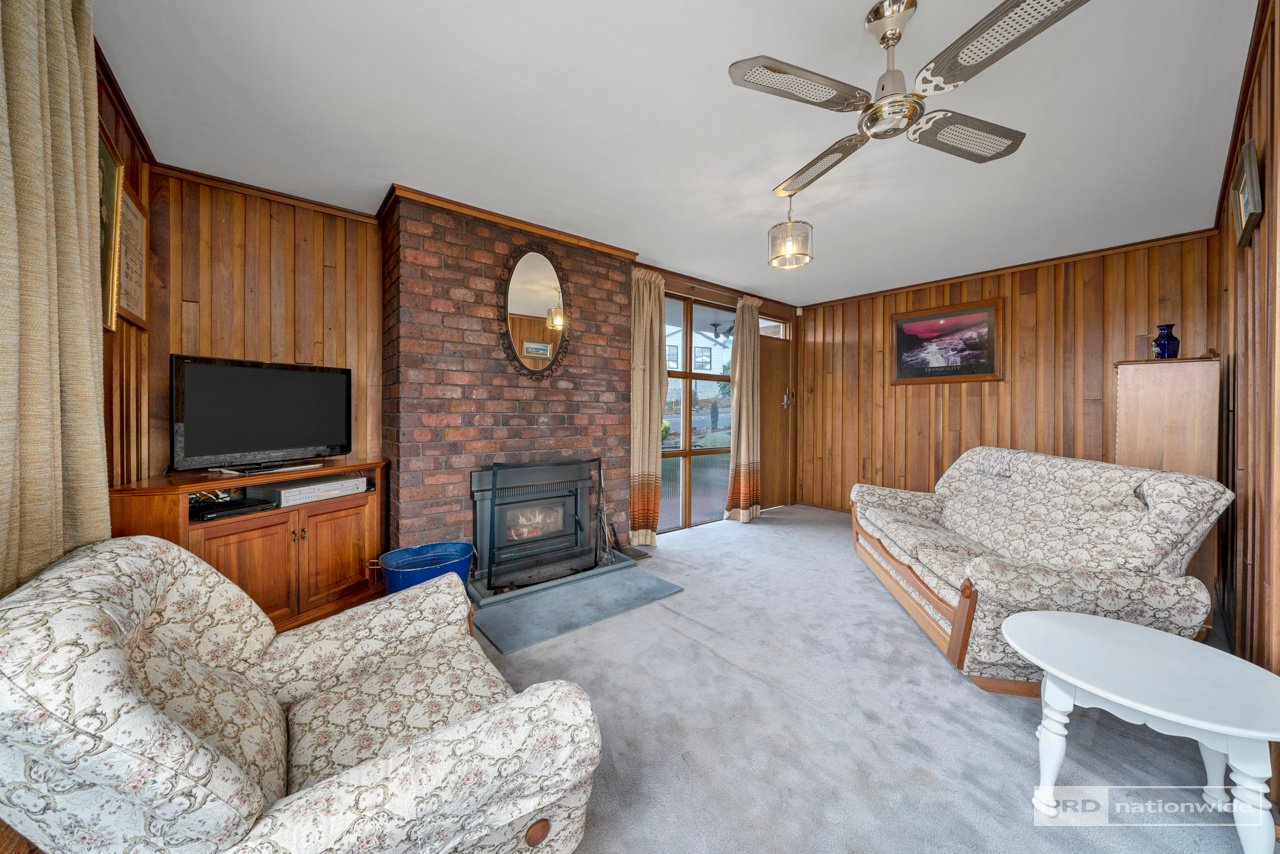 11 Pulkara Circle BERRIEDALE 3