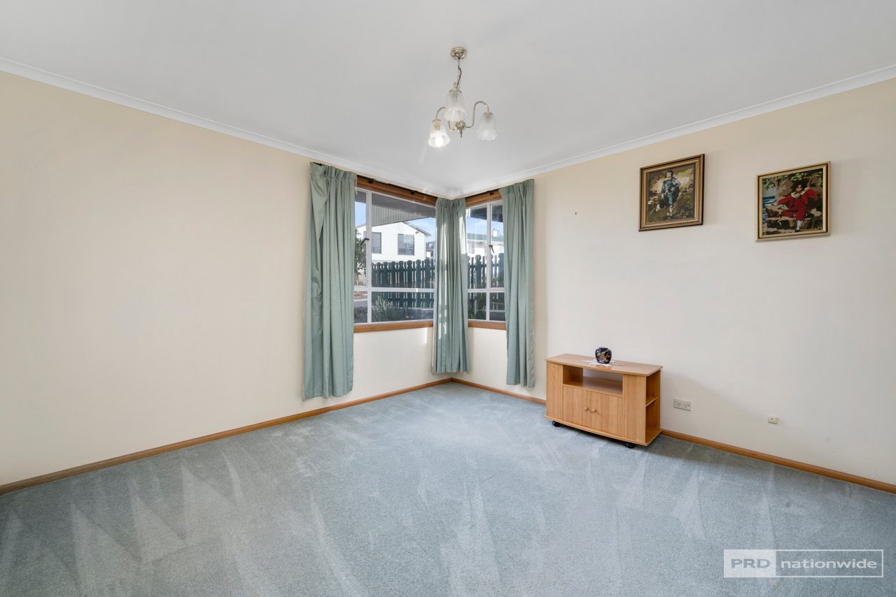 11 Pulkara Circle BERRIEDALE 9