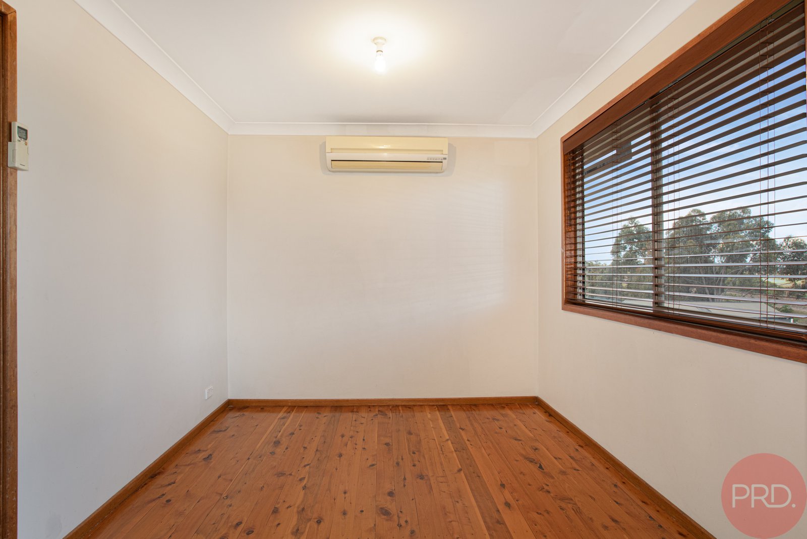 11 Queen Street RUTHERFORD 6