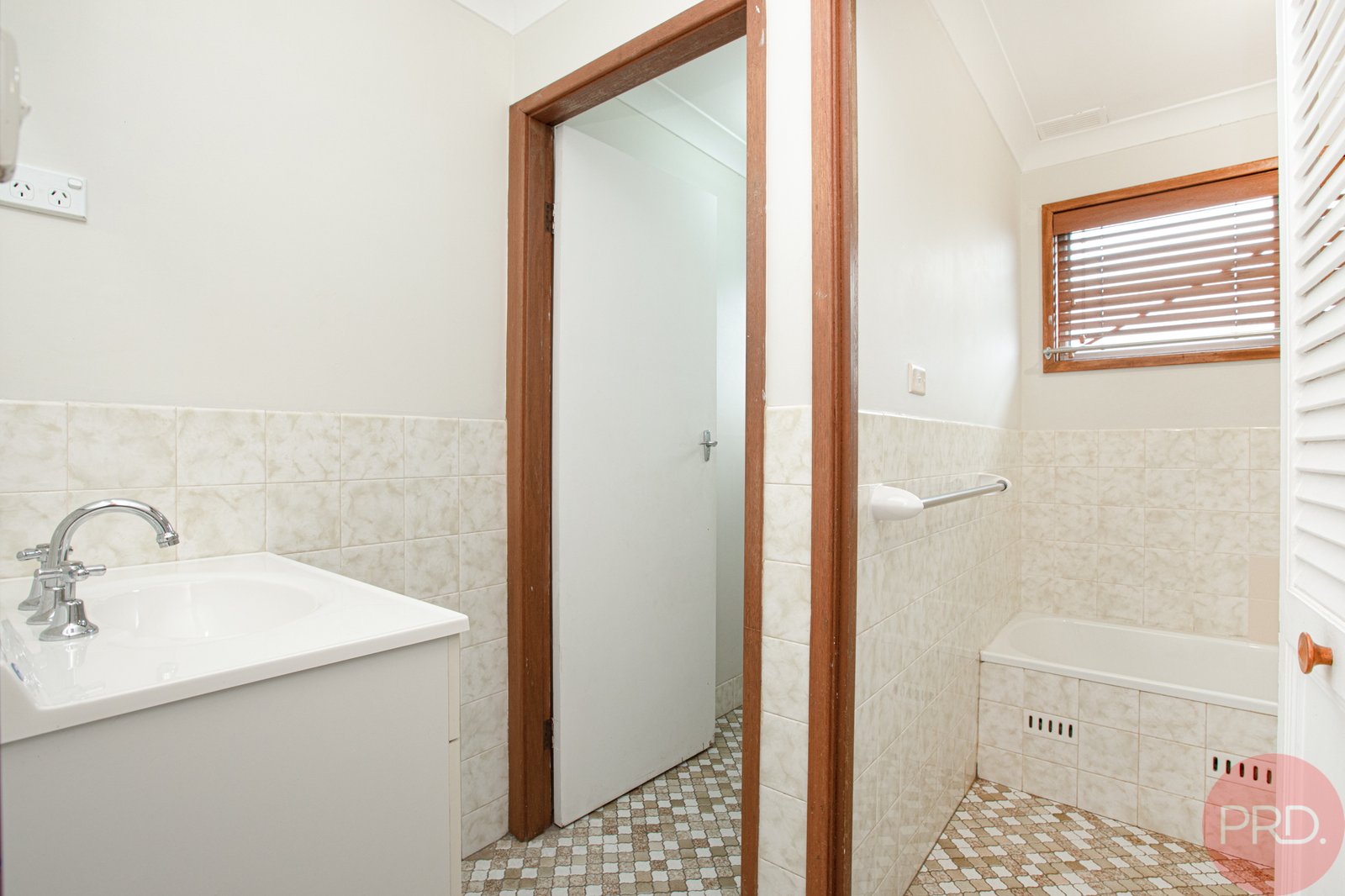 11 Queen Street RUTHERFORD 12