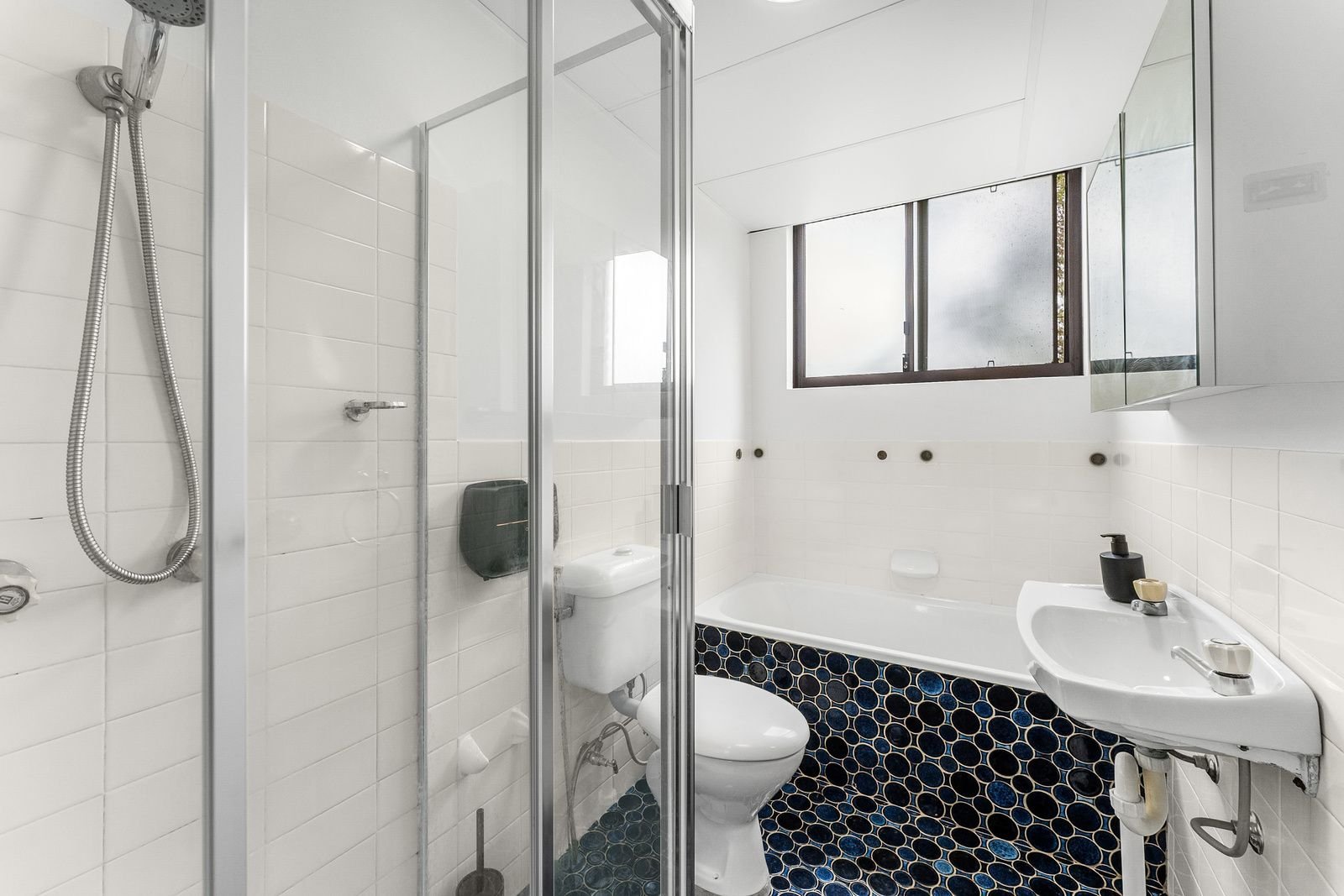 1/1 Queens Ave  KOGARAH 7