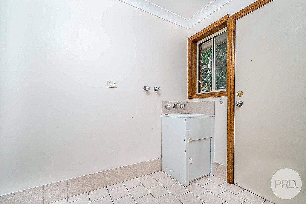 1/1 Randall Street KOORINGAL 4