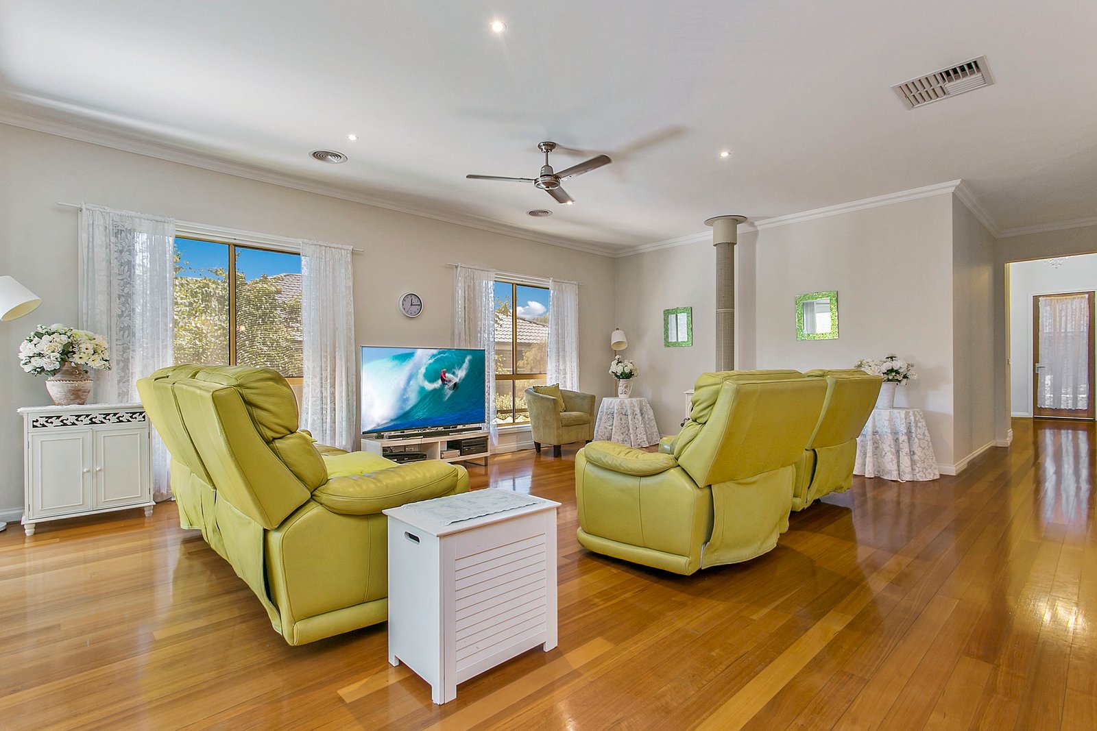 11 Rathlin Avenue JUNORTOUN 3
