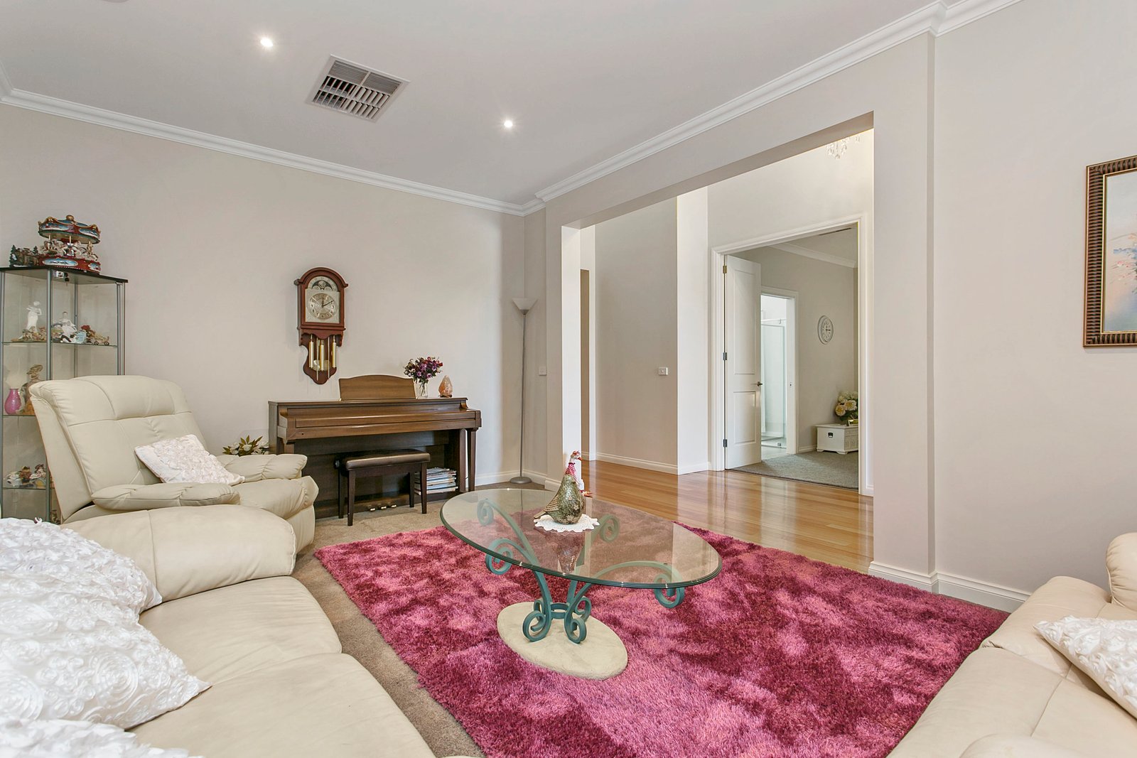 11 Rathlin Avenue JUNORTOUN 7