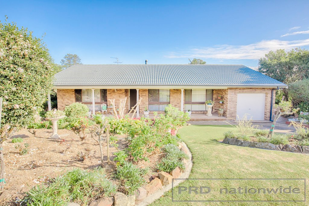 11 Rathluba Crescent EAST MAITLAND 1