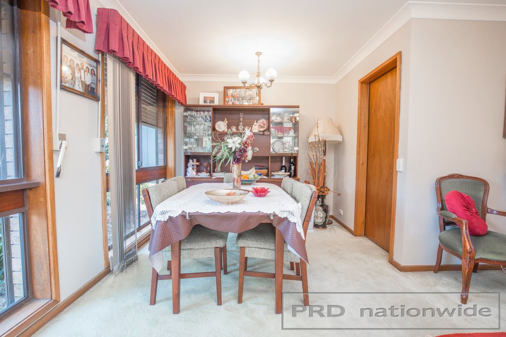 11 Rathluba Crescent EAST MAITLAND 5