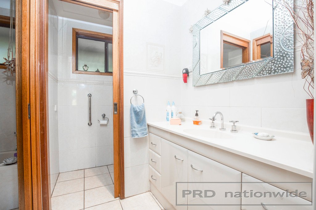 11 Rathluba Crescent EAST MAITLAND 11
