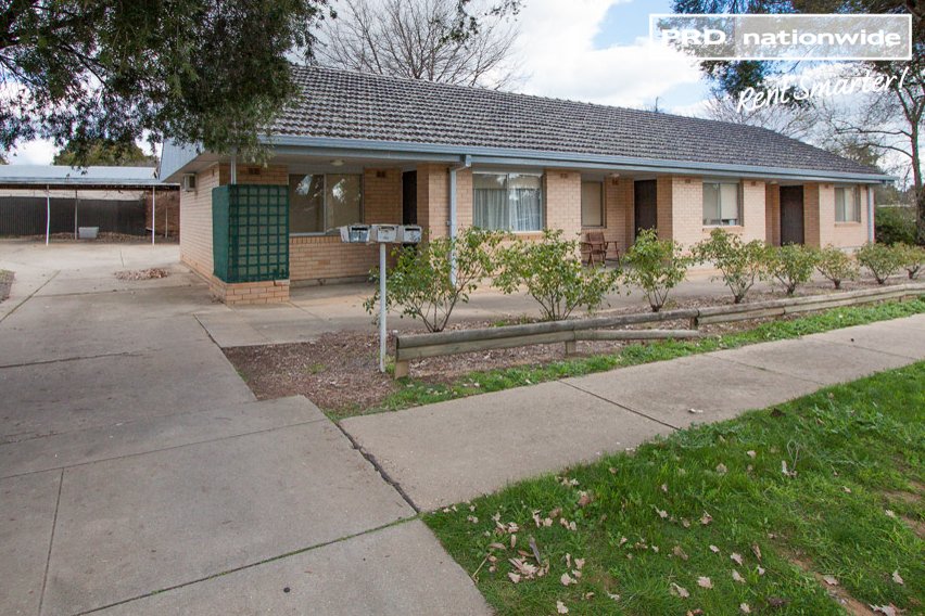 1/1 Raye Street TOLLAND 3