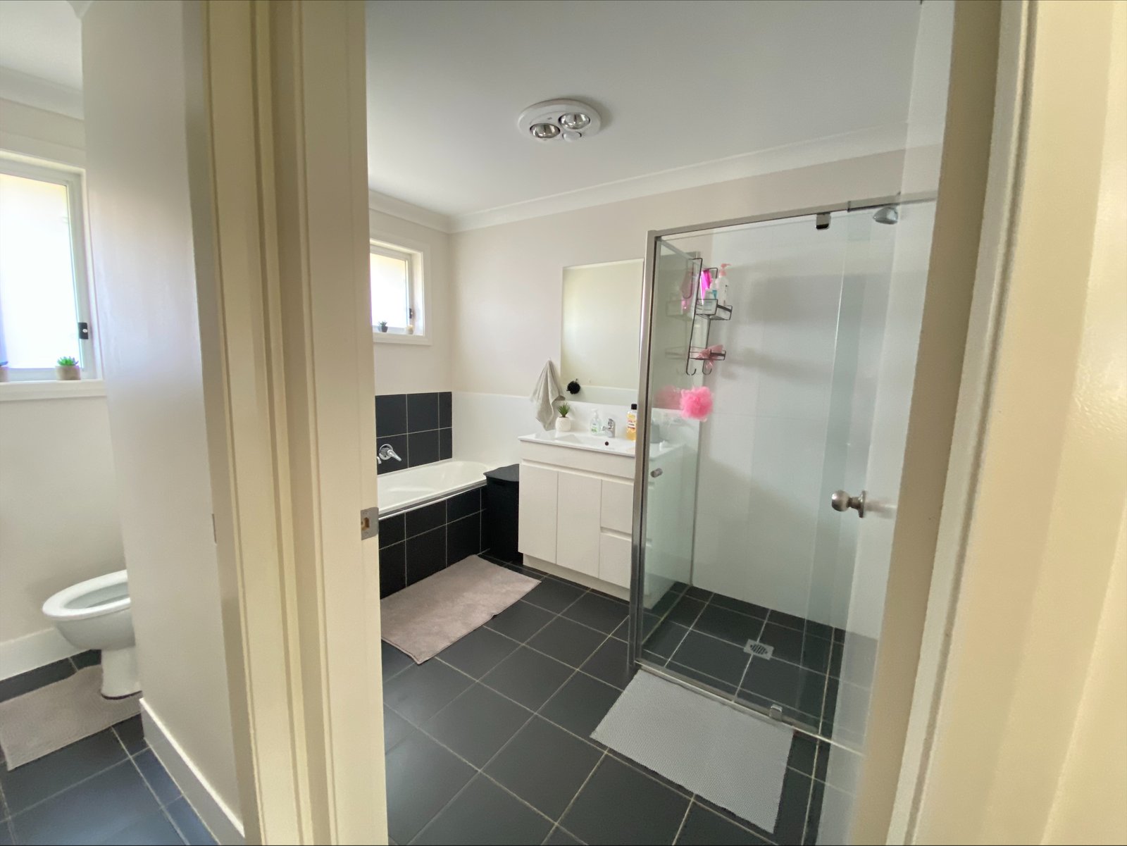 11 Reginald Drive KOOTINGAL 6