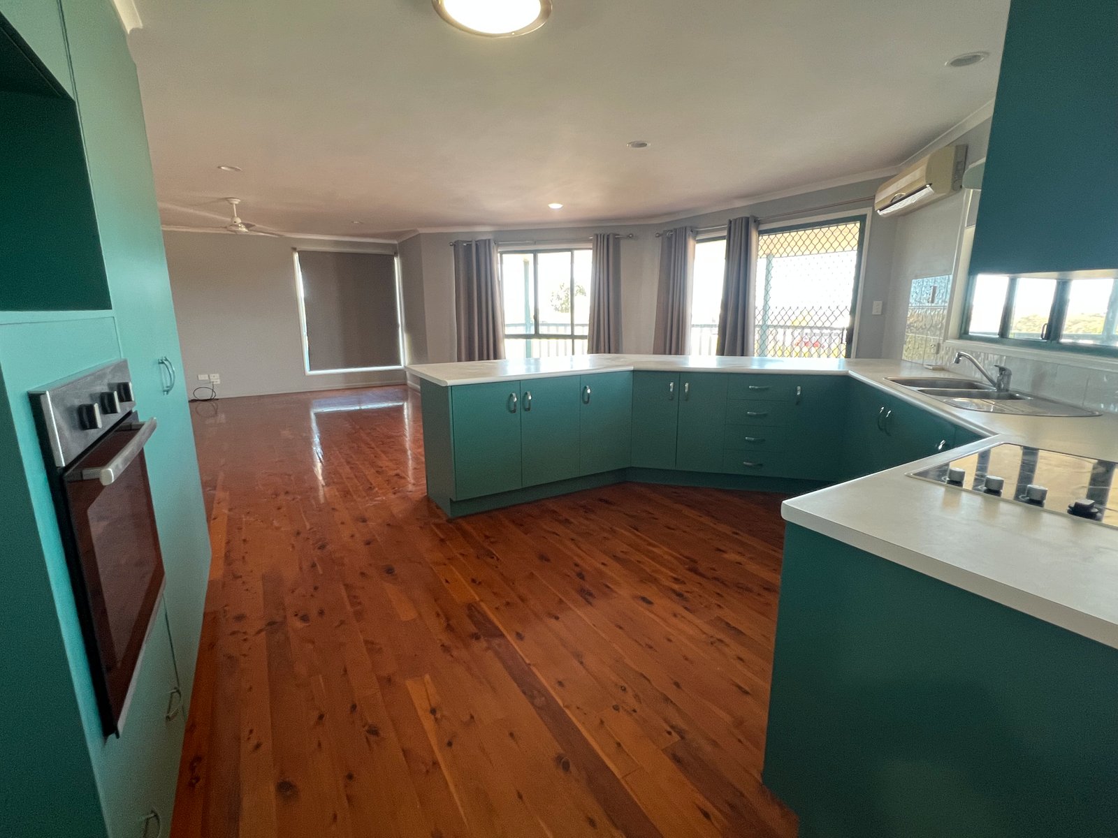 11 Reliance Court CLINTON 5