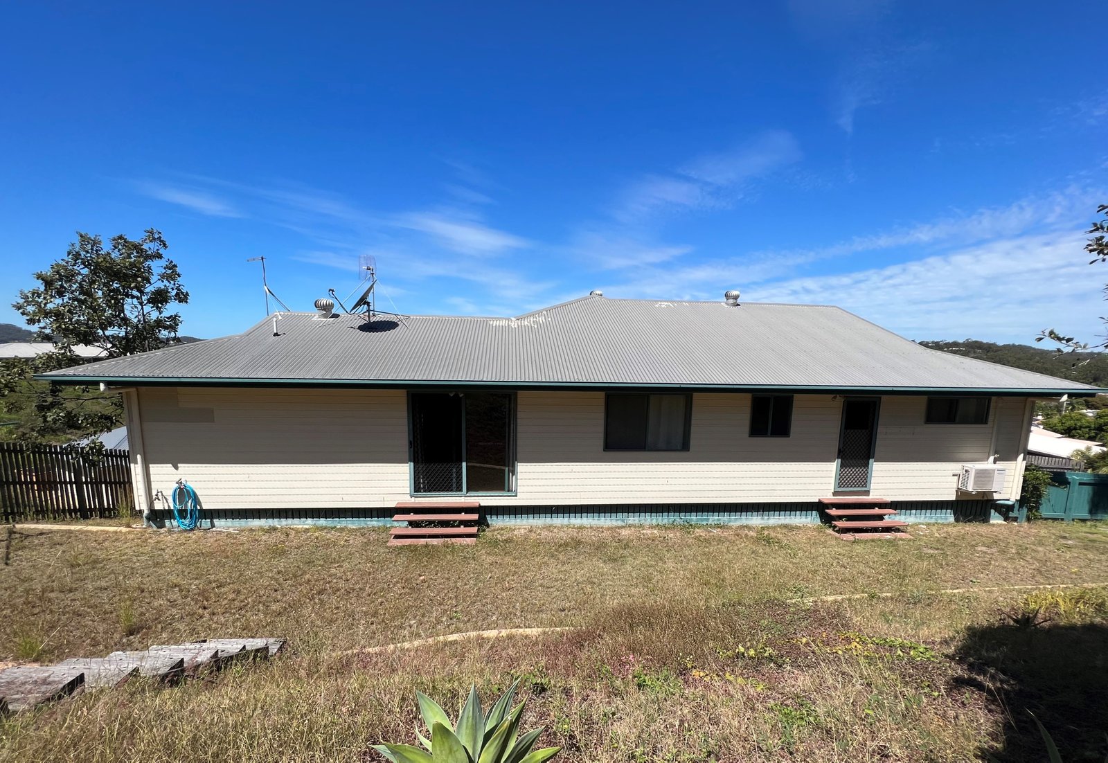 11 Reliance Court CLINTON 6