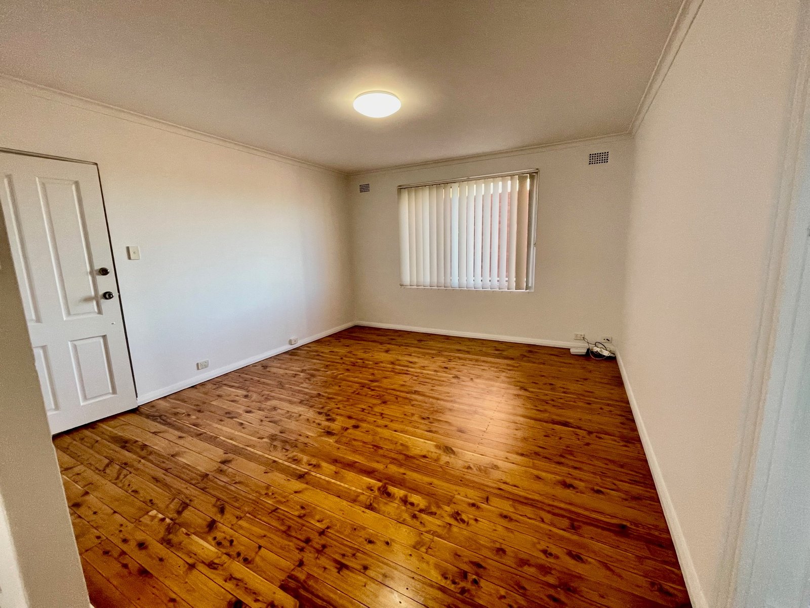 1/1 Remly Street ROSELANDS 2