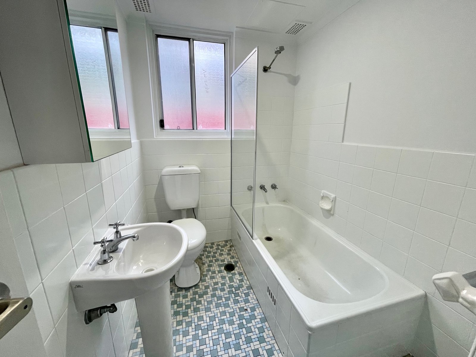1/1 Remly Street ROSELANDS 5