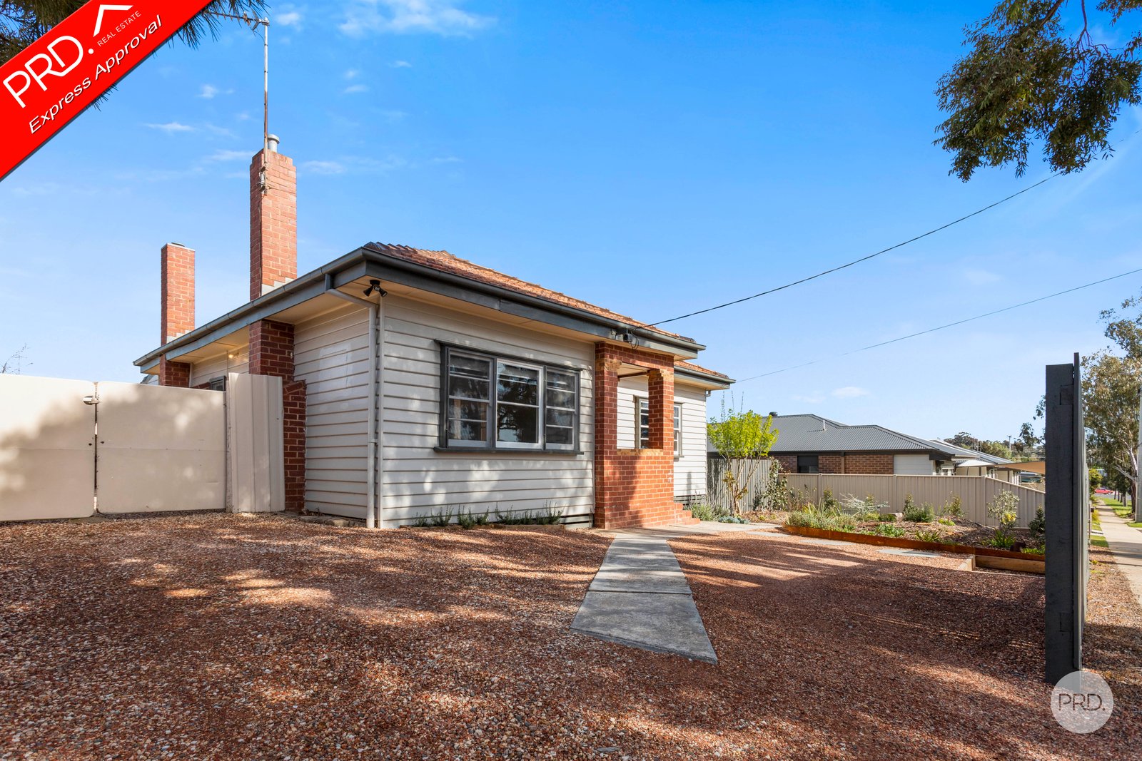 11 Reverie Street LONG GULLY 1