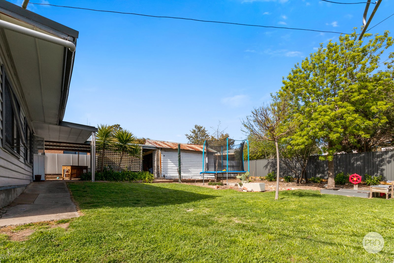 11 Reverie Street LONG GULLY 14