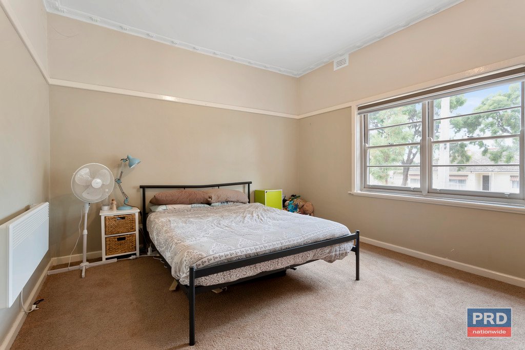 11 Reverie Street LONG GULLY 8