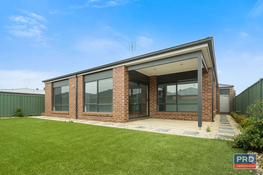 11 Rheola Drive WHITE HILLS 11