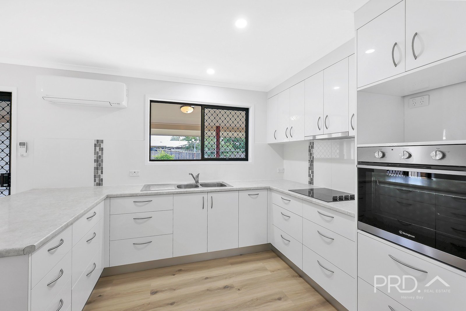 11 Richard Street URANGAN 9