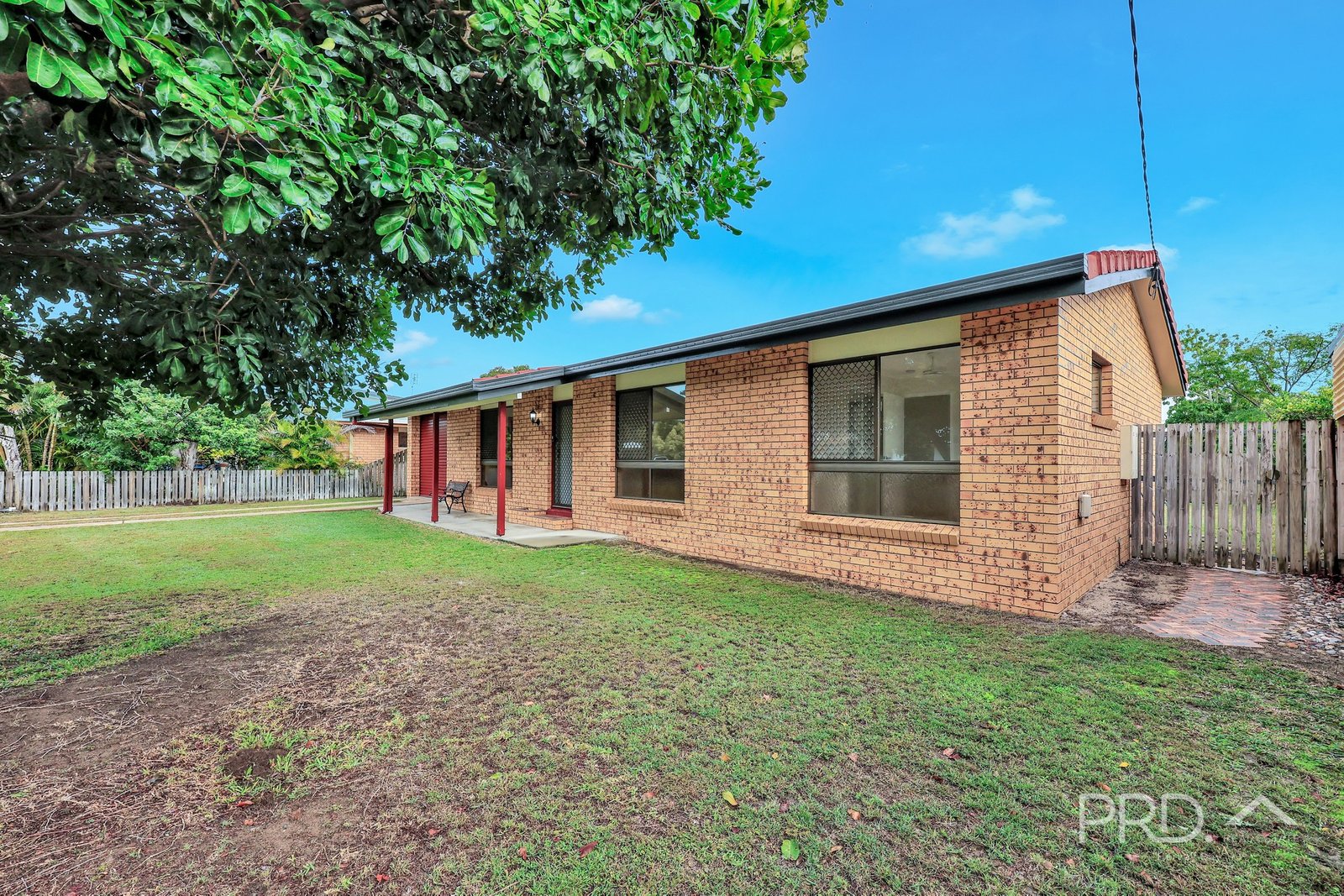 11 Richard Street URANGAN 23