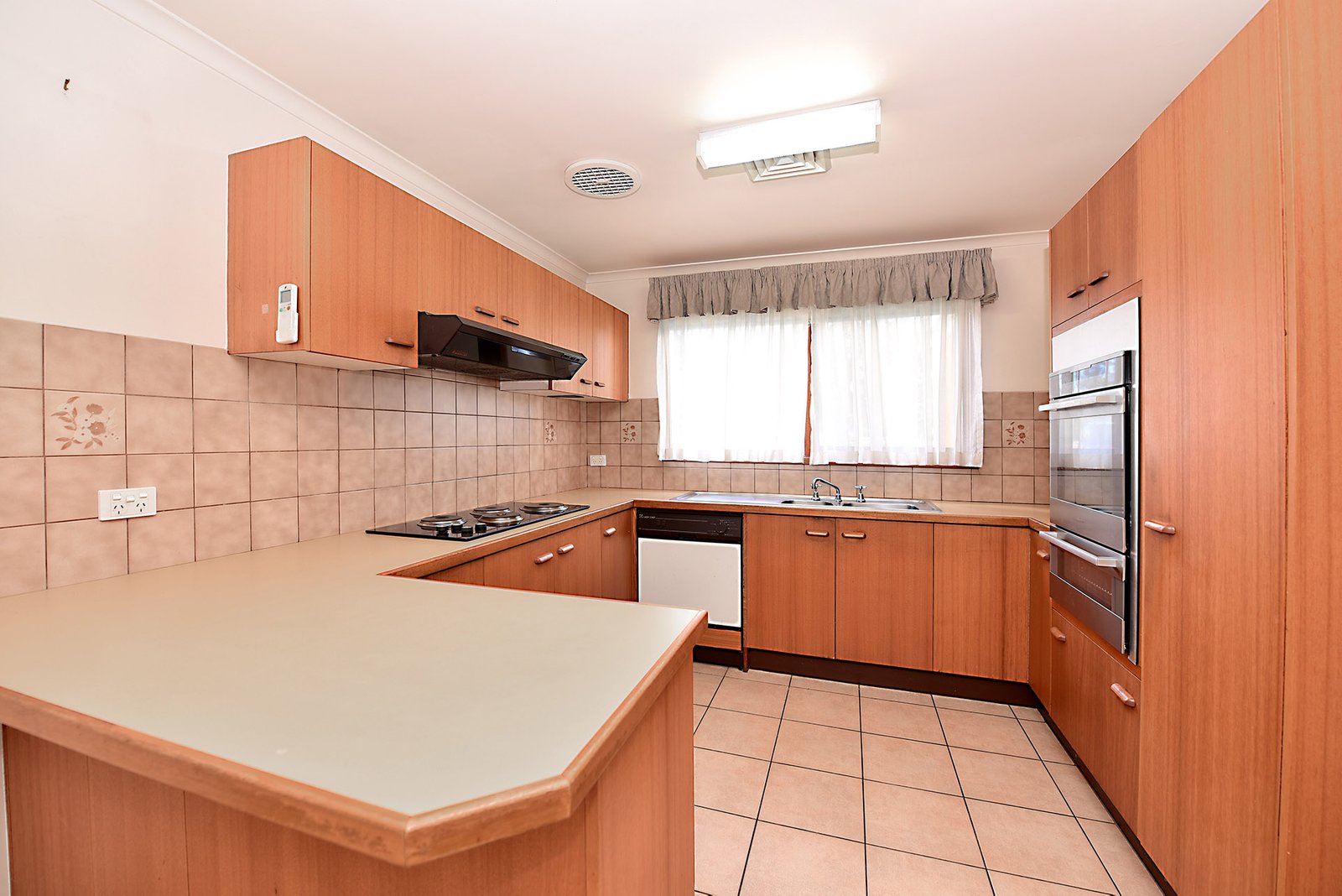 Gallery: 11 Ridder Court